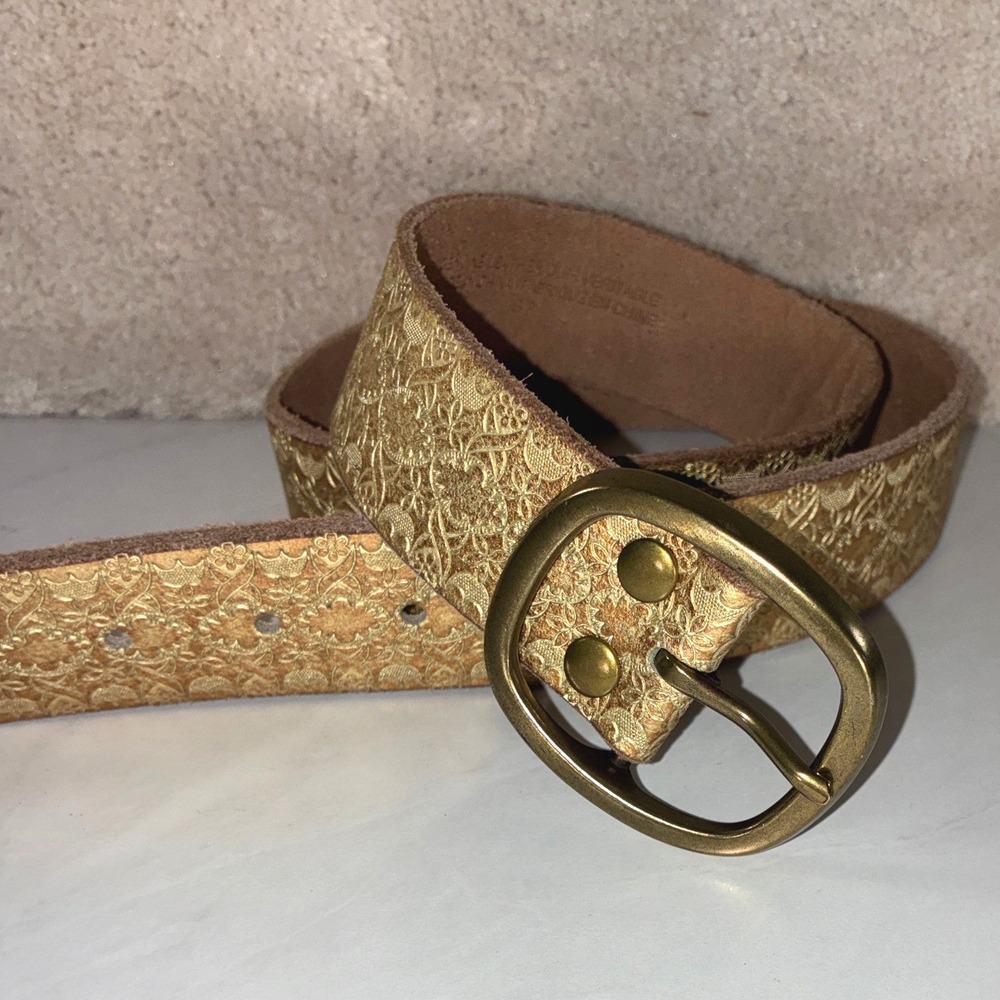 Gold Leather Floral Embossed Belt - S/M - Metallic Boho Western Vintage Style